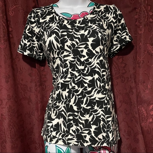 J Crew Black White Print T Shirt - Picture 1 of 2